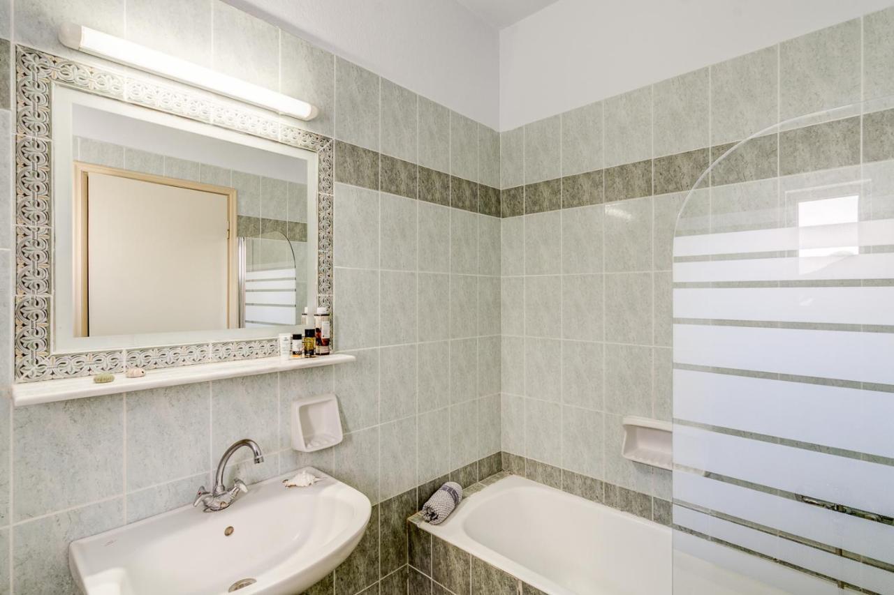 Alkionis Beach Hotel Apartments Sfáka Zewnętrze zdjęcie